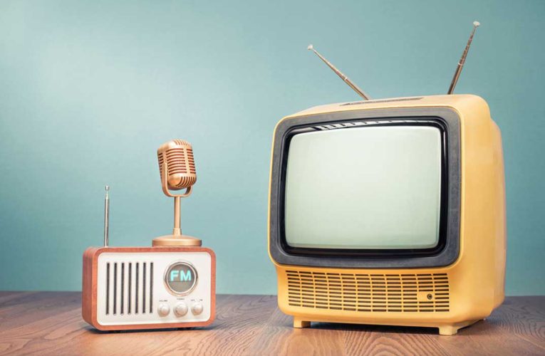 La radio y la televión: La era de la comunicación en masa